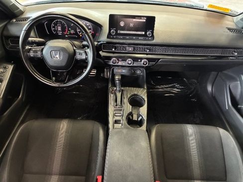 Used 2023 Honda Civic Sport image 3