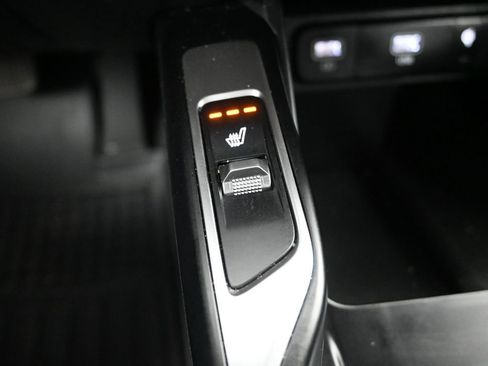 Certified 2023 Kia Sorento S image 23