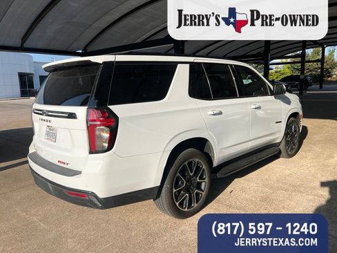 Used 2022 Chevrolet Tahoe RST w/ Luxury Package AWD/4WD image 4