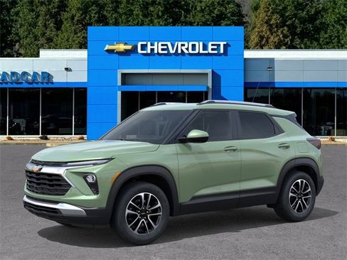 New 2026 Chevrolet TrailBlazer LT w/ LT Cold Weather Package image 2