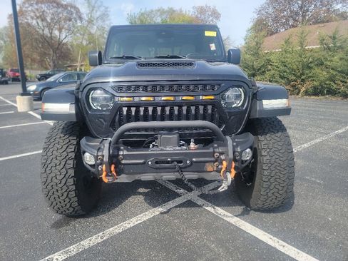 Used 2021 Jeep Gladiator Mojave AWD/4WD image 2