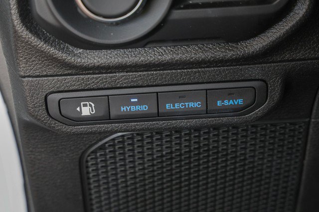 Used 2024 Jeep Wrangler Unlimited w/ Convenience Group AWD/4WD image 27