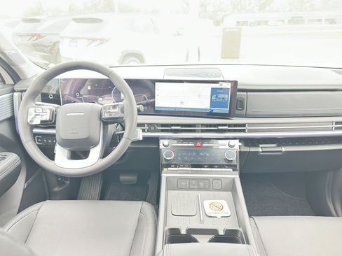 New 2025 Hyundai Santa Fe Limited image 10
