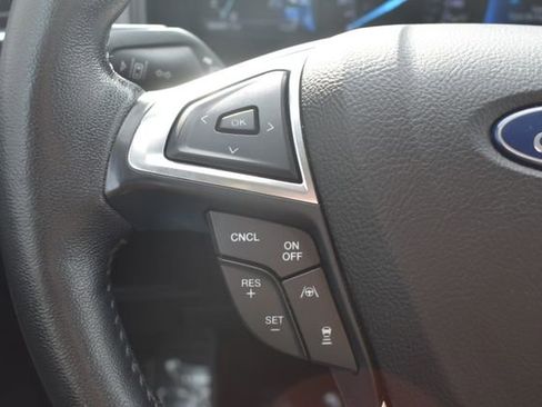 Used 2022 Ford Edge Titanium w/ Equipment Group 301A AWD/4WD image 25