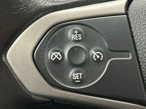 Used 2015 Chevrolet Colorado Z71 image 13