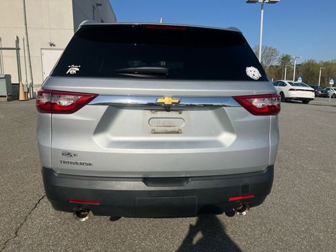 Used 2020 Chevrolet Traverse LS image 17