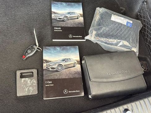 Used 2015 Mercedes-Benz C 300 Sedan image 40