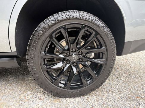 Used 2023 Chevrolet Tahoe Premier AWD/4WD image 29