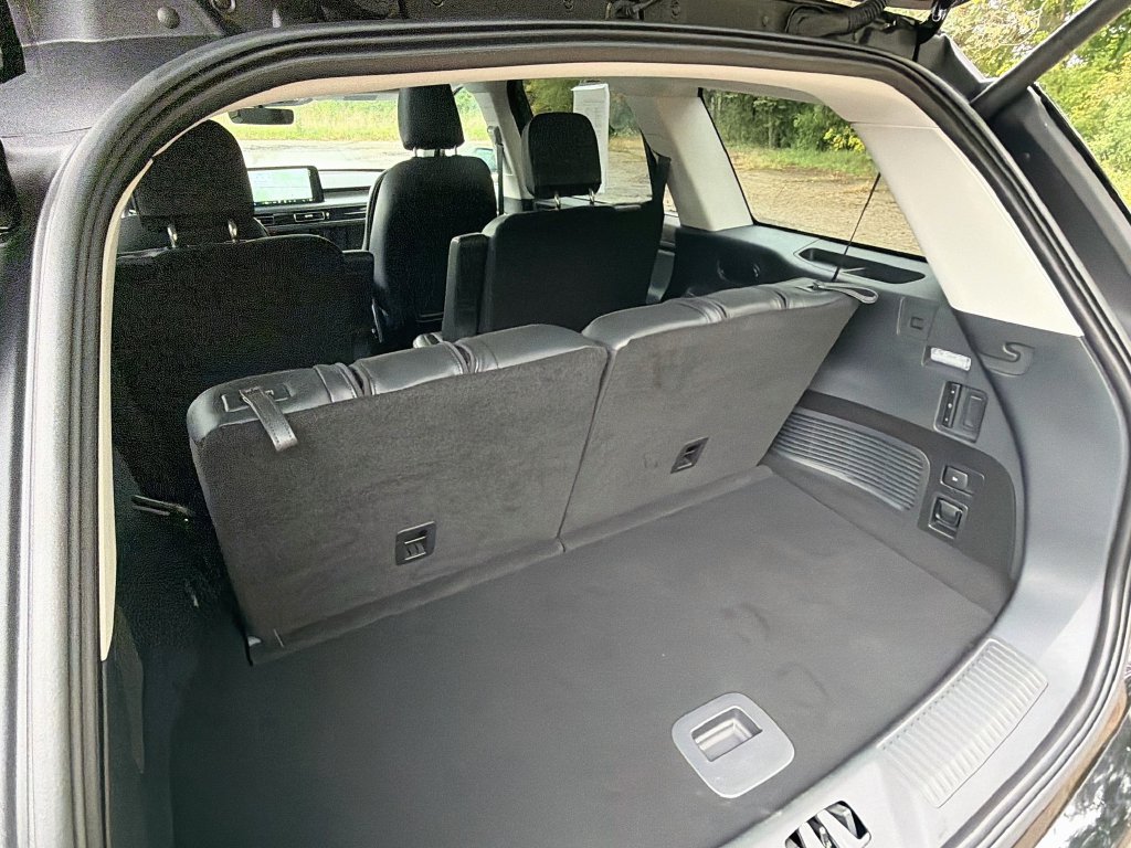 Used 2025 Lincoln Aviator AWD w/ Equipment Group 101A image 29