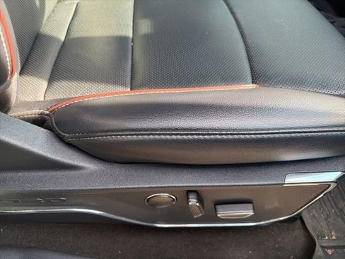 Used 2021 Ford F150 Lariat w/ Equipment Group 502A High image 10