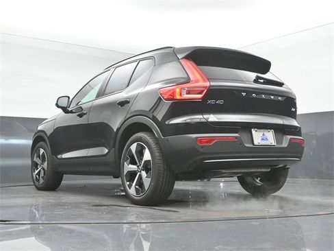 New 2026 Volvo XC40 B4 Plus w/ Protection Package Premier image 41
