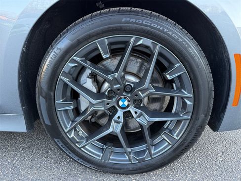 Certified 2025 BMW 330i xDrive Sedan w/ Premium Package image 18