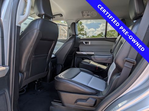 Certified 2022 Ford Explorer XLT w/ Equipment Group 202A AWD/4WD image 16