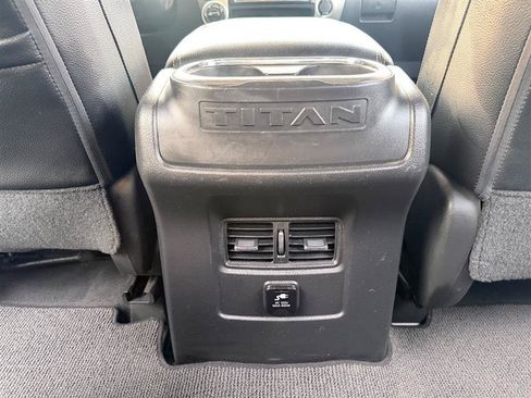 Used 2016 Nissan Titan SL AWD/4WD image 22