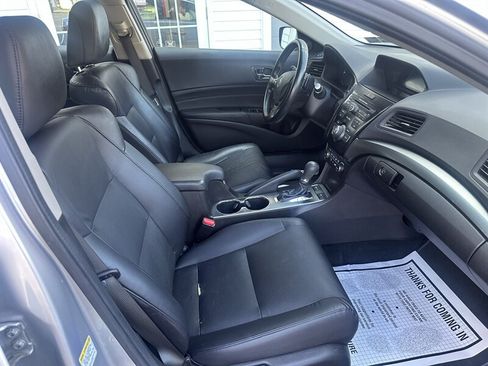 Used 2013 Acura ILX w/ Premium Package FWD image 12