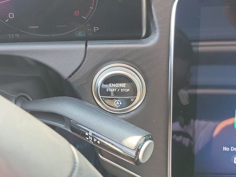 Certified 2025 Mercedes-Benz E 350 4MATIC Sedan image 29