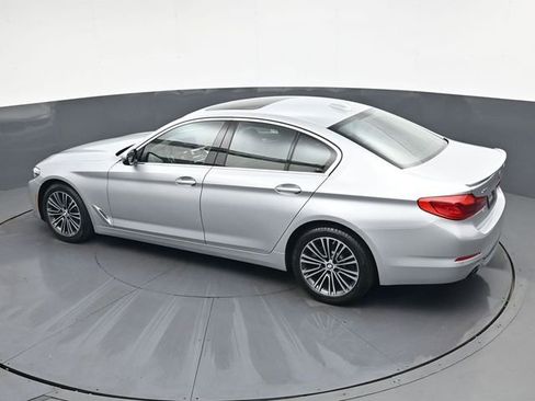 Used 2019 BMW 530i xDrive w/ Convenience Package AWD/4WD image 30