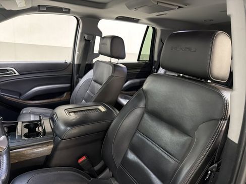 Used 2018 GMC Yukon Denali w/ Open Road Package image 5