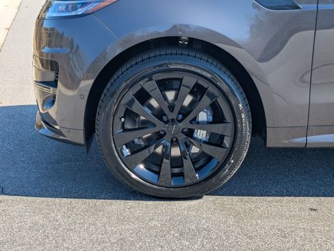 New 2026 Land Rover Range Rover Sport Dynamic SE image 34