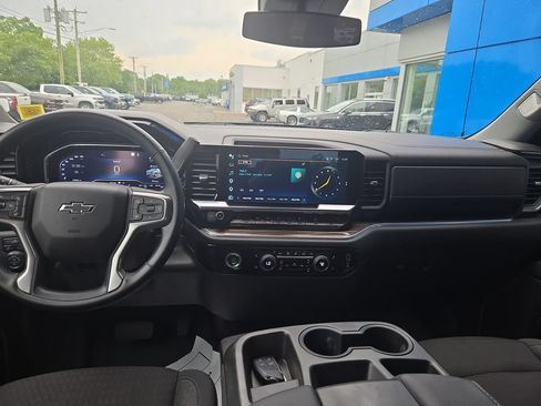 Certified 2023 Chevrolet Silverado 1500 RST AWD/4WD image 2