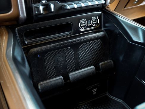 Used 2022 RAM 3500 Limited AWD/4WD image 28
