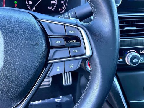 Used 2019 Honda Accord Sport image 22