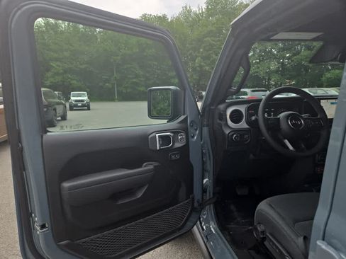 New 2026 Jeep Wrangler Unlimited Sport AWD/4WD image 12