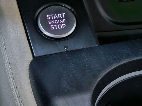 Used 2018 Audi A4 2.0T allroad Prestige image 37