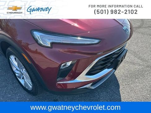 Used 2025 Buick Encore GX Preferred w/ Comfort Package FWD image 13