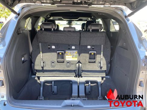 New 2026 Toyota Sienna XSE AWD/4WD image 10
