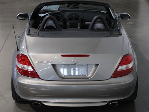 Used 2005 Mercedes-Benz SLK 350 image 12