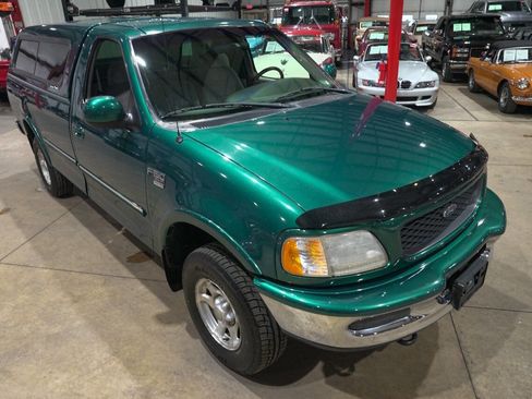 Used 1998 Ford F150 XLT image 14