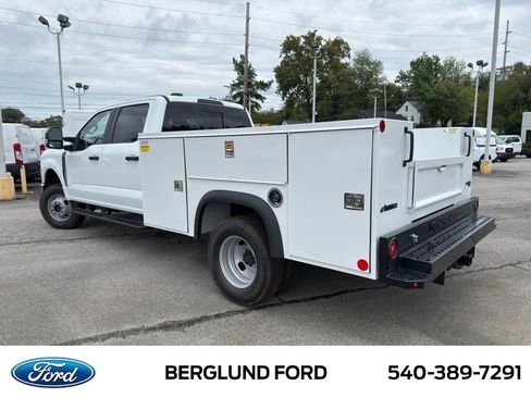 New 2025 Ford F350 XL w/ XL Chrome Package image 8