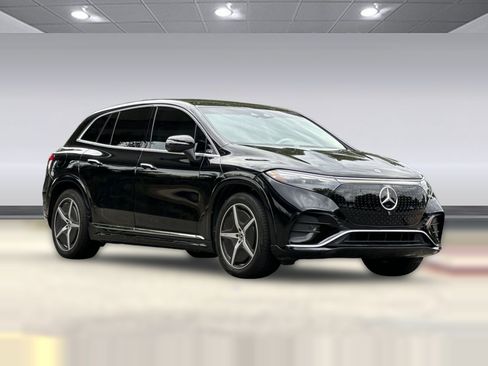 Certified 2023 Mercedes-Benz EQS 580 4MATIC SUV image 5