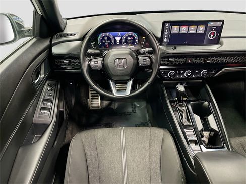 Used 2025 Honda Accord Sport image 22