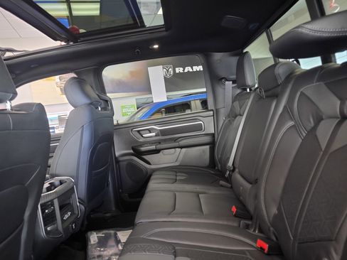 New 2026 RAM 1500 Big Horn AWD/4WD image 11