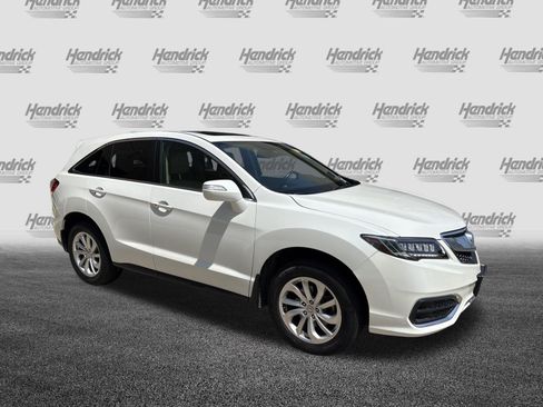 Used 2018 Acura RDX AWD image 2