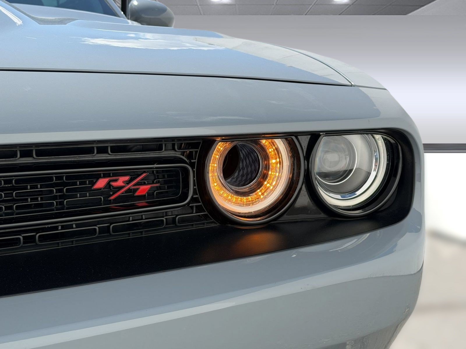 Used 2022 Dodge Challenger R/T Scat Pack w/ Plus Package RWD image 10