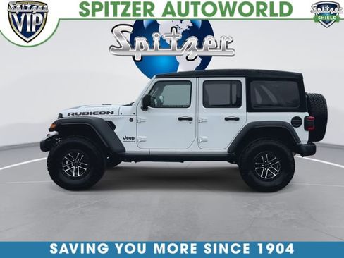 Used 2024 Jeep Wrangler Unlimited Rubicon w/ XTREMEE 35" Tire Package AWD/4WD image 6