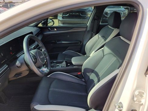 Used 2025 Kia K5 GT-Line w/ GT-Line Premium Package image 10