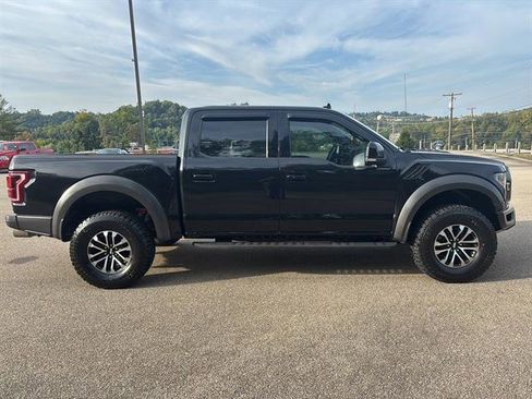 Certified 2020 Ford F150 Raptor w/ Equipment Group 802A Luxury image 5