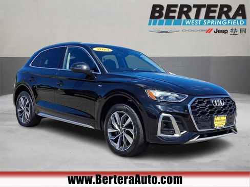 Used 2023 Audi Q5 2.0T Premium Plus w/ Premium Plus Package AWD/4WD image 1