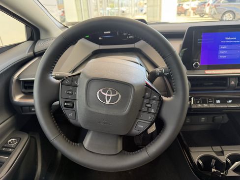 Certified 2026 Toyota Prius XLE image 7