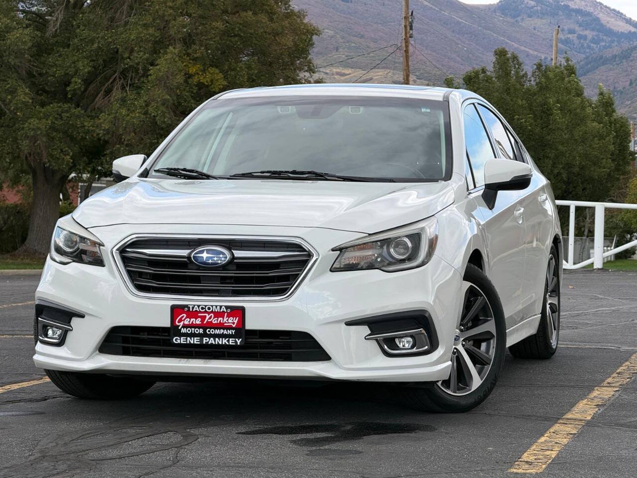 Used 2019 Subaru Legacy 2.5i Limited AWD/4WD image 1