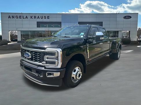 New 2026 Ford F350 Platinum w/ Platinum Plus Package AWD/4WD image 3