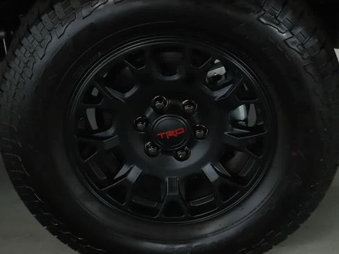 Used 2026 Toyota 4Runner TRD Off-Road Premium AWD/4WD image 40
