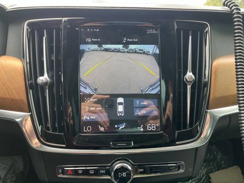 Used 2018 Volvo S90 T8 Inscription w/ Luxury Package AWD/4WD image 15