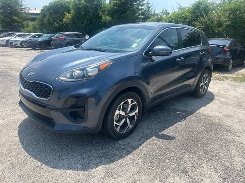Used 2021 Kia Sportage LX w/ LX Fwd Popular Package image 3