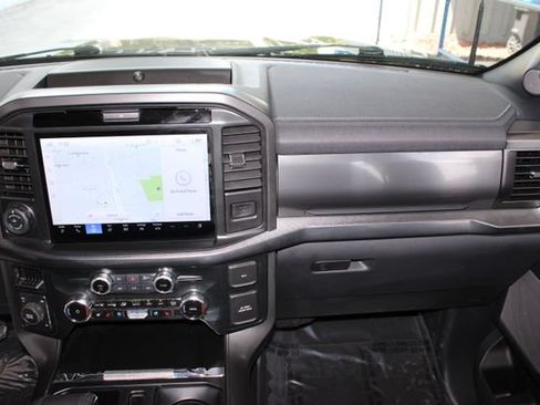 Used 2025 Ford F150 Lariat AWD/4WD image 27
