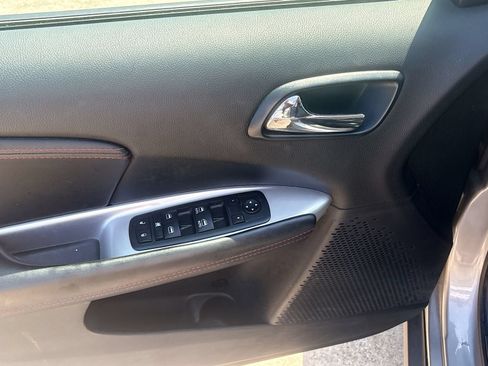 Used 2016 Dodge Journey R/T FWD image 18